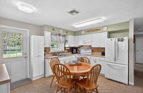 Alva House | Quiet Getaway Near Ft. Myers Relax & Unwind