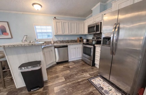Dunnellon House | Rainbow River Bungalow M: Free River Access+Family&Pet Friendly!