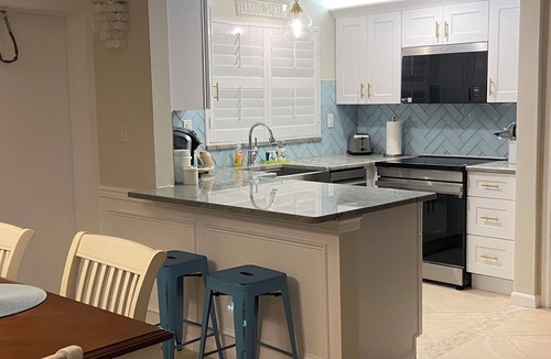 Central Beach Condo | Rare First Floor Beachfront Condo in Beautiful Vero Beach, FL