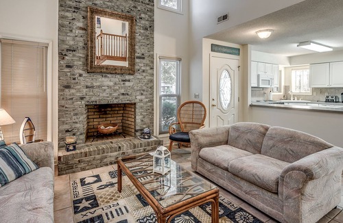 Ocean Grove House | Recently Renovated Patio Home + FREE DAILY ACTIVITIES!
