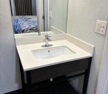 Wildwood Hotel | Red Roof Inn Wildwood, FL - The Villages
