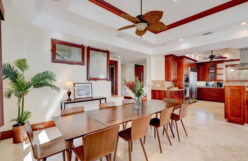 Marathon House | Relax on your Oceanfront villa on Seapalm island