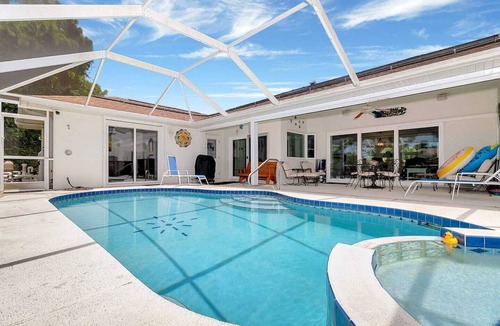 White Marsh House | Relax Poolside in a Private Setting