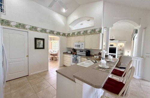 Long Meadow House | * Relax, recharge, and make unforgettable memories! *
