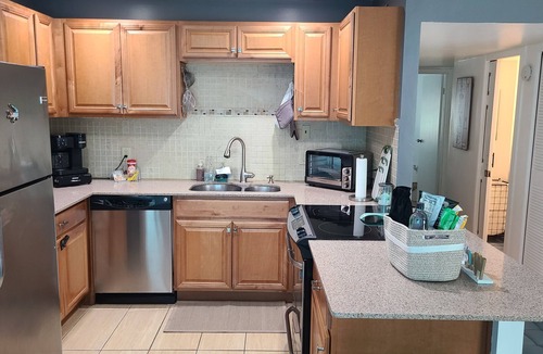 Clearwater Condo | Relax, Recharge, Repeat! 2BR Condo Near Beach, Dining, Shopping & More