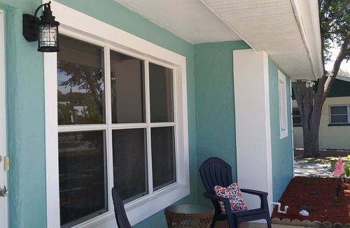 Venice House | Relax & Unwind on Venice Island!