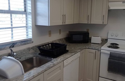 Englewood South Condo | Relax with the whole family at this peaceful place to stay.