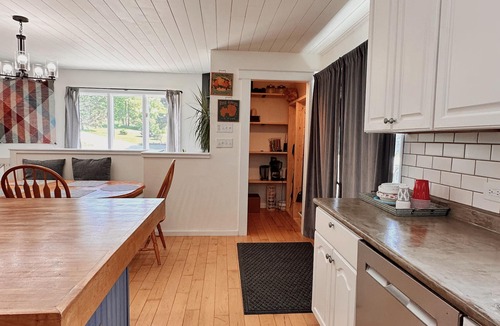 Frankfort House | Relaxed Ranch