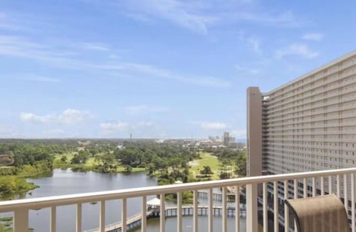 Panama City Beach Resort | Relaxing 2-bedroom resort in marvelous Panama City Beach
