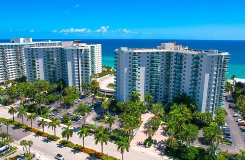 Hollywood South Central Beach Condo | Relaxing Condo at The Tides - Hollywood-CS64