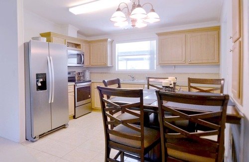 Fish Hawk House | Relaxing Cottage Near Fishhawk