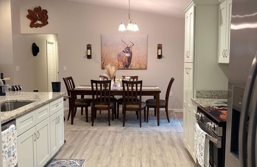 Ocala House | Relaxing Ocala Home, Pet Friendly. Near Springs and Horse Country