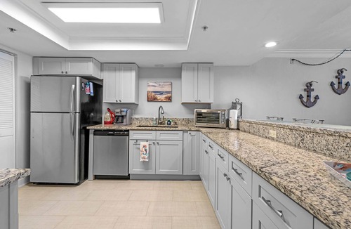 Daytona Beach Shores Condo | Remarkable 15th floor direct ocean view!