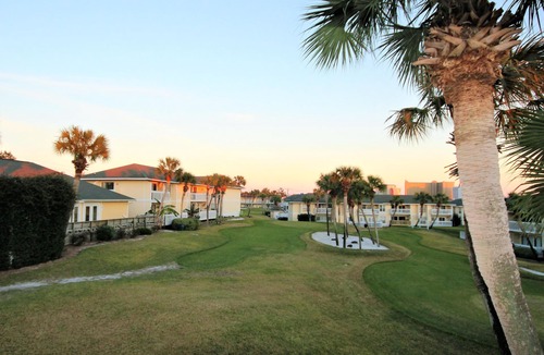 Holiday Isle Condo | Renovated 2BR Sandpiper Cove Condo - Sleeps 6 - Private Beach+Free Beach Service
