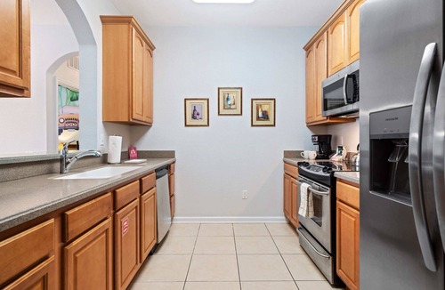 Florida Central Atlantic Coast Villa | Renovated Condo by Convention Center & I-drive