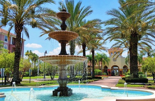 Florida Central Atlantic Coast Villa | Renovated Condo by Convention Center & I-drive