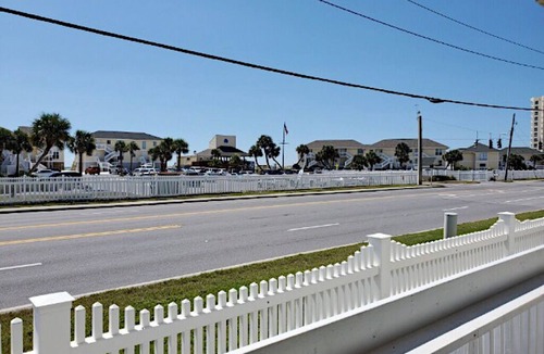 Holiday Isle Apartment | Renovated Studio condo with partial view of beach dunes-Beach Service included