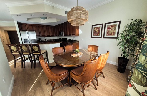 Royal Harbor Condo | Resort Condo by 5th Ave South. Close to It All. Fantastic Amenities!