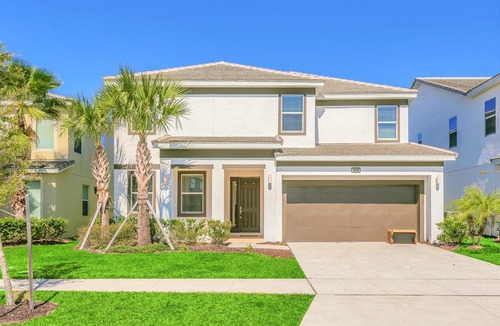 Kissimmee House | Resort Home w BBQ Pool Games- Near Disney