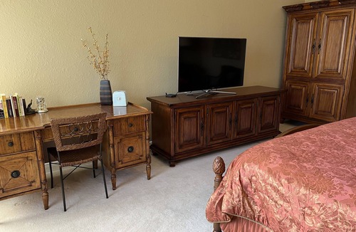Naples Resort | Resort Home with pool and golf course 10 minutes to Marco or Naples Beaches!