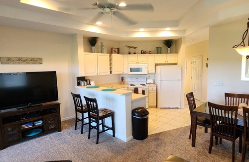 Port Saint Lucie Condo | Right Direction Rentals 1 Bedroom Villa 8270