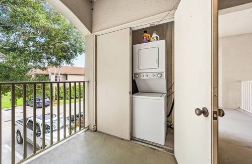 Port Saint Lucie Apartment | Right Direction Rentals Studio Villa 9906