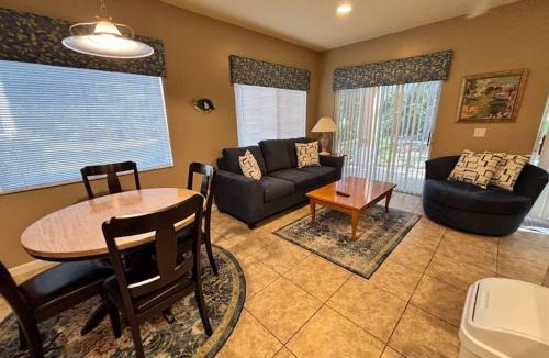 Port Saint Lucie Villa | Right Direction Rentals 2 Bedroom Villa 8401
