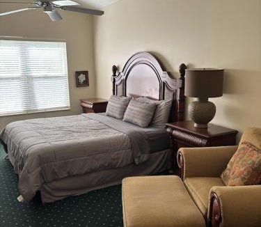 Port Saint Lucie Villa | Right Direction Rentals 2 Bedroom Villa 9897