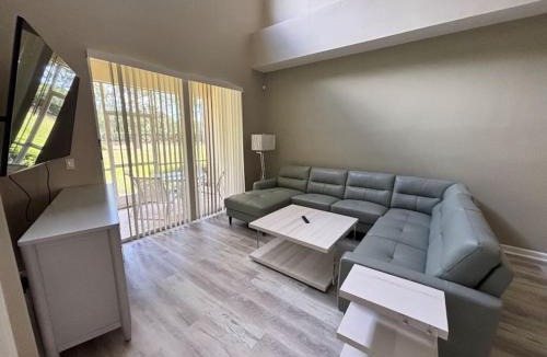 Port Saint Lucie Villa | Right Direction Rentals Townhome 8162