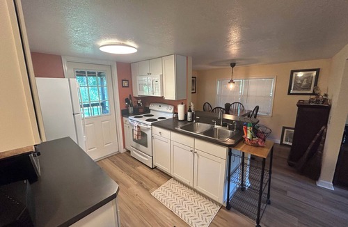 Ruskin House | Riverbend Retreat on the Little Manatee River
