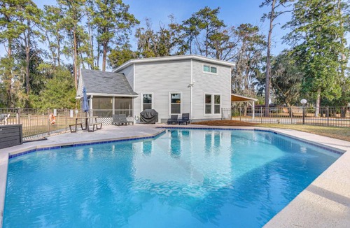 Savannah House | Riverfront Savannah Getaway w/Pool & Dock!