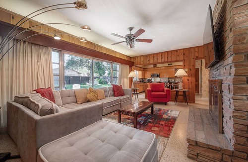 Old Seminole Heights House | Riverfront ☆ Spacious ☆ Original Mid-Century Ranch