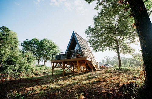 Coosa Cabin | Romantic A-Frame Cabin with Hot Tub Perfect for Couples in Cedar Bluff, Alabama