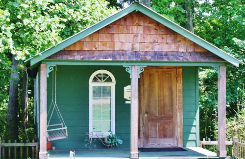 Hartsfield Cottage | Row Cottages Serenity Cottage