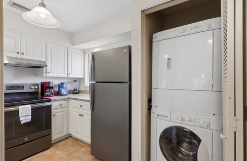 Wesley Chapel Condo | Saddlebrook Resort Condo | Golf Views | King Suite | Optional Resort Amenities