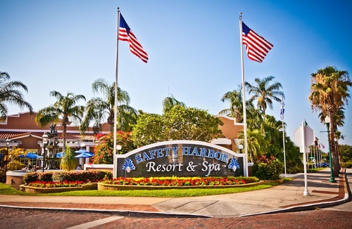 Safety Harbor Hotel | Safety Harbor Resort & Spa Trademark Collection by Wyndham