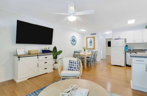 Stuart Apartment | Sailfish Suites 8 - Waterfront Lodging