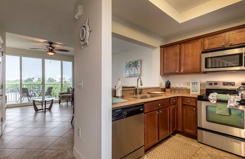 Ruskin Apartment | Salt On The Rim U621 - Little Harbor Beach Resort - Tampa Bay