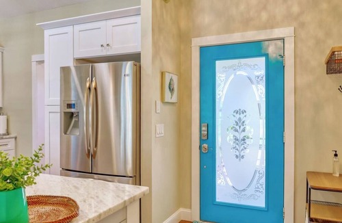 Long Meadow House | SALT Pool, Golf, Master Suite, Near Sandy Beaches
