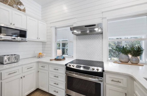 Dune Allen Beach House | Saltseeker Peaceful Pool & Easy beach access w/golf cart
