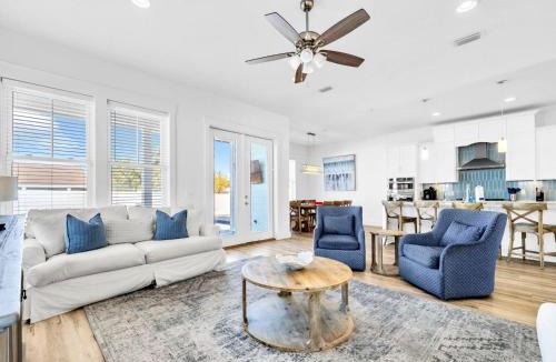 Kiska Beach House | Salty Blue