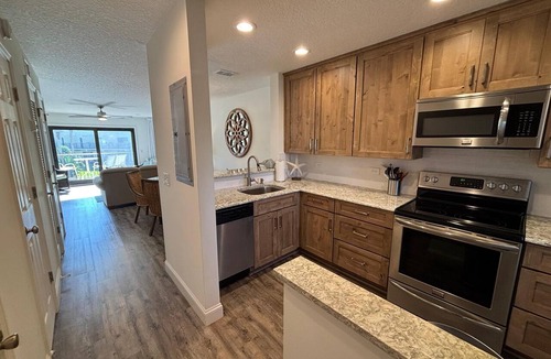Crescent Beach Condo | Salty Kisses at Summerhouse - Heated Pools, Ocean Views, Beach Access