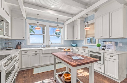 Anna Maria House | Salty Sister: Stunning Beachfront Vacation Home with Heated Pool, Steps from Anna Maria Island Beach