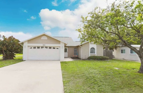 Palm Harbor House | Salty Tide Getaway | Nightlife, Pool, Play, Beach