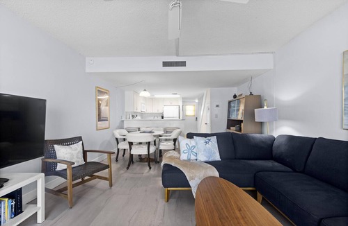 Crescent Beach Condo | Sandpiper 204 - Beachside Livin'