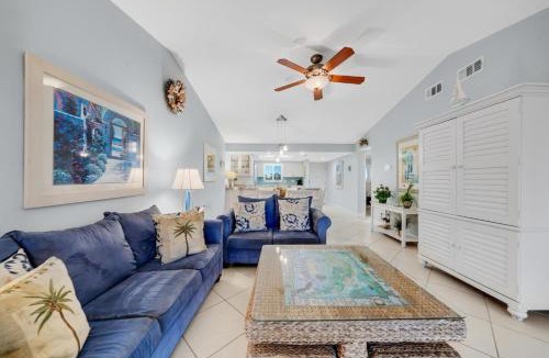 Sanibel House | Sandpiper Beach #405