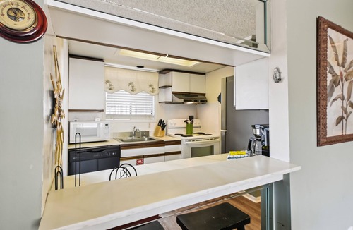 Holiday Isle Condo | Sandpiper Cove 1053 1 Bedroom Condo by RedAwning