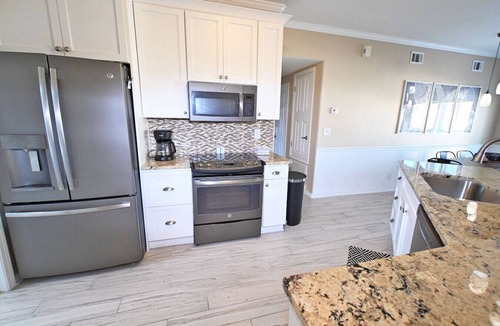 Holiday Isle Apartment | Sandpiper Cove Unit 4115 Bring Your Boat! Canal 2 Bedroom 2 Bathroom