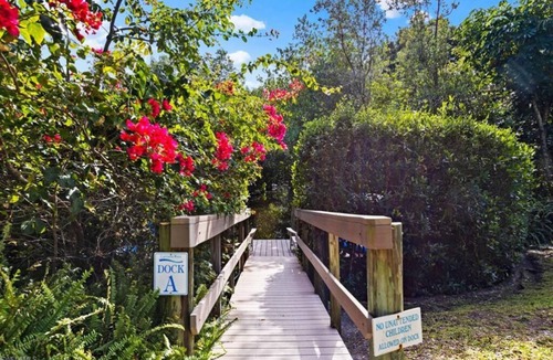 Sanibel Condo | Sanibel Island Renovated Condo Ground Floor, WiFi, Close to Beach, Washer/Dryer