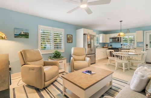 Sanibel Cottage | Sanibel Shores A1: Cozy 2-bedroom cottage in Sanibel